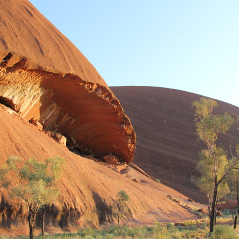 Uluru Boardwalk: Erosions